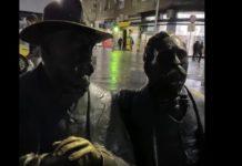 Петко и Пенчо Славейков статуя