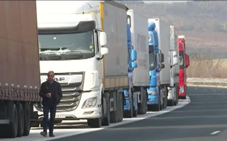 Вицепремиерът и министър на транспорта и съобщенията в оставка изпрати