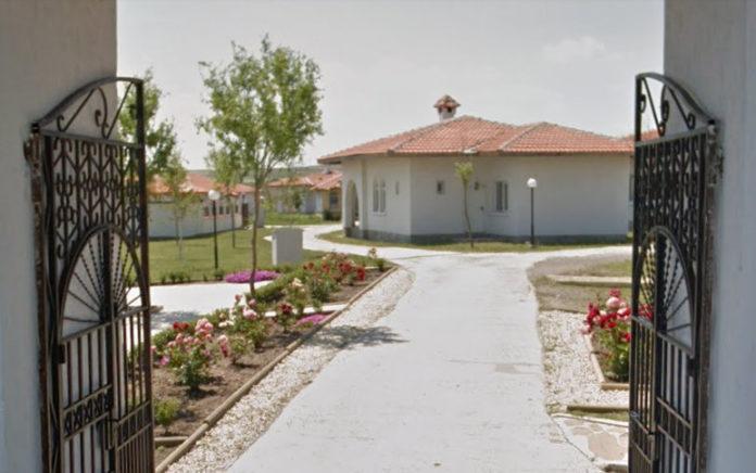 Затворен комплекс