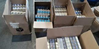 Иззеха 60 000 къса цигари, опаковани за Великобритания като книги и дрехи