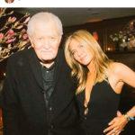 Дженифър Анистън