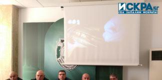 Брифинг за убийството в квартал Долно Езерово