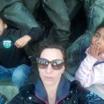 Майката и децата. Снимка: Фейсбук, Olya Obreikova