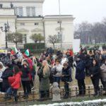 Международен протест в София срещу социалните закони