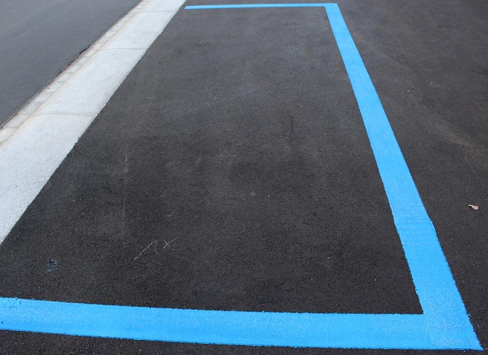 Паркирането на автомобили на синята зона“ във Варна е безплатно