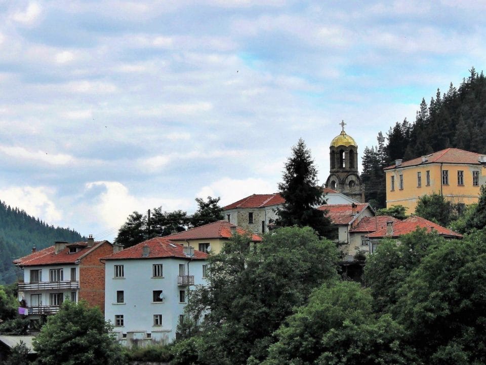 В над 1 5 от българските села има големи проблеми свързани