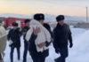 Спасиха две бебета от разбилия се самолет в Казахстан
