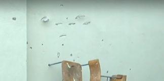 Столове забити в стената на ПМГ Иван Вазов в Добрич