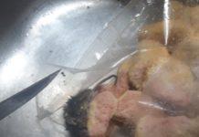 Жена намери замразена мишка в пилешки хапки