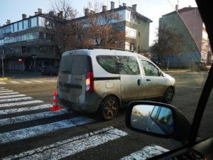 Дете беше блъснато на пешеходна пътека в Разград