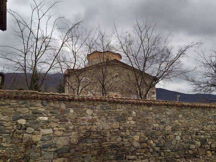 Храмът. Снимка: Фейсбук, Паталеница - Баткун