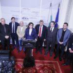 Снимка: Фейсбук, Корнелия Нинова