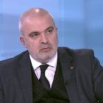 Маноил Манев