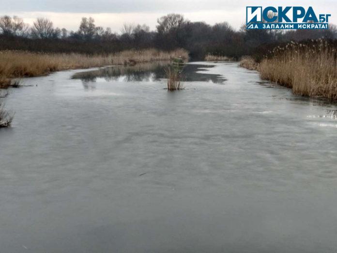 Факийска река