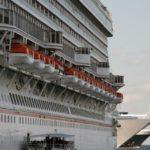 Спасителни лодки