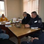 Среща между властите