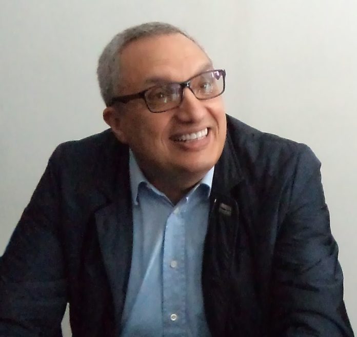 Иван Костов