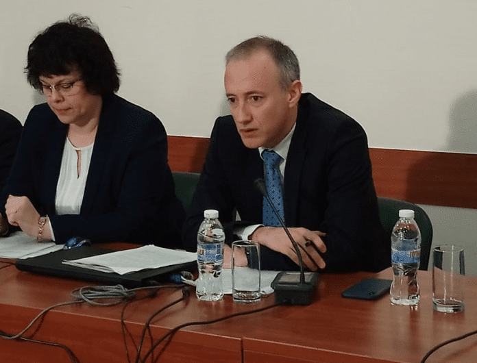 Министър Вълчев. Снимка: МОН