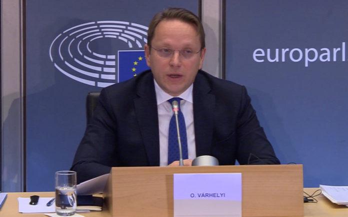 Еврокомисар Оливер Вархели