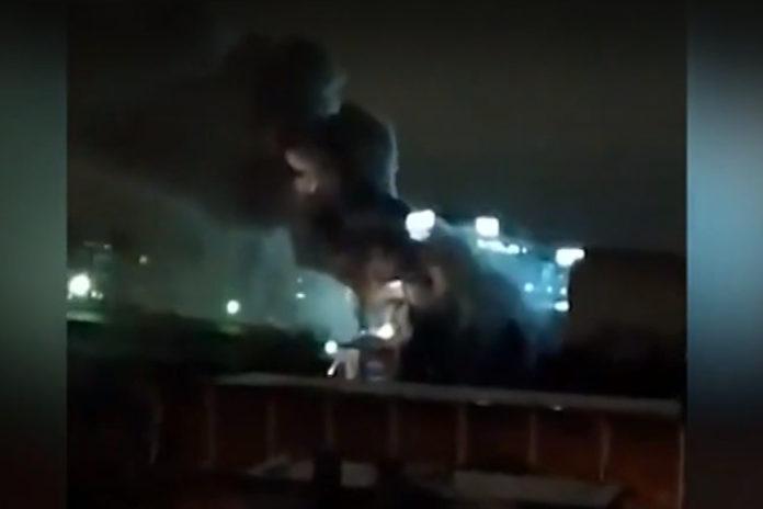 Пожар в търговски център в кв. Гео Милев