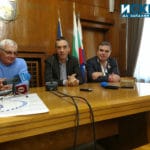 Отляво надясно - Михаил Копанов, Димитър Николов и Красимир Стойчев