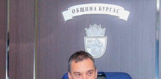 Димитър Николов