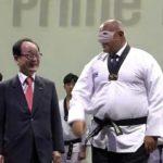 Коронавирус смях