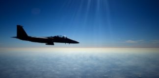 Военен самолет