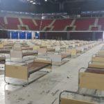 Болнични легла в спортна зала