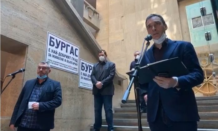 Оперативен щаб