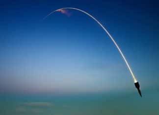 Ракетна атака