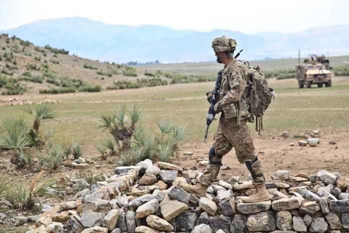 Военни в Афганистан