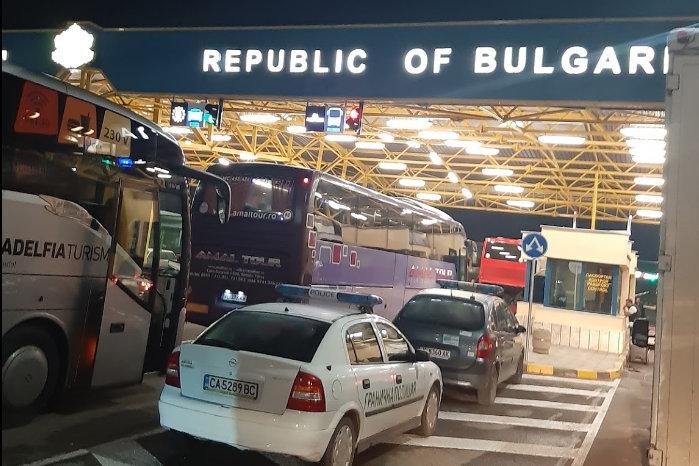 Антикорупционният фонд АКФ излезе с ново разследване Игра на паркинги