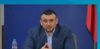 министър Младен Маринов