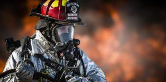 Пожарникар