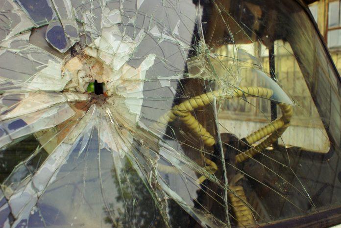 Счупена кола