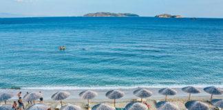 Чадъри по морето