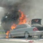 Мерцедес пламна на магистрала Тракия