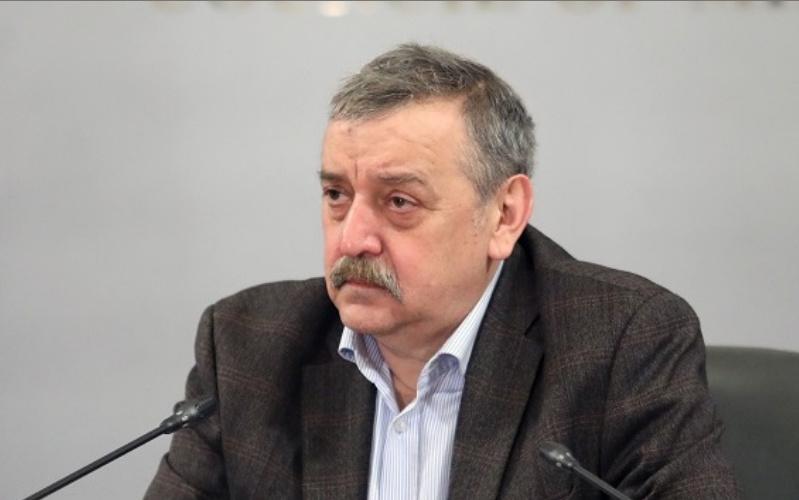 Епидемиологът заяви че един доктор трябва да казва истината но