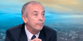 доц. Атанас Мангъров