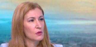 Николина Ангелкова