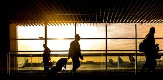 Хора на летище