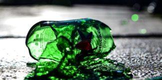 Счупена бутилка