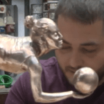 Александър Давидов и скулптурата на Катрин Тасева