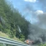 Горящ автомобил