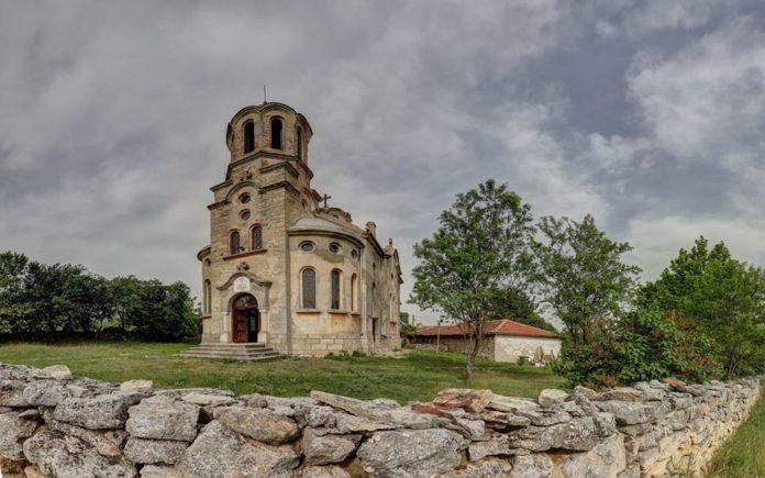 Снимка: Фейсбук, Храм Св. Троица