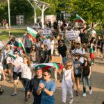Протестиращи в Бургас
