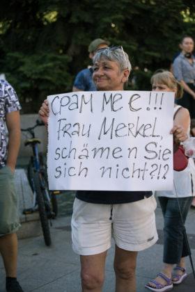 Хората от протестите в Бургас