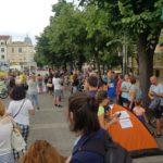 Протест Долу ръцете от морето, планините, реките