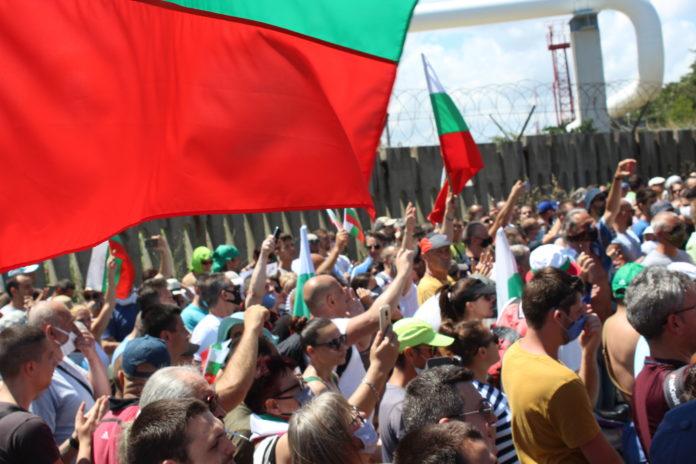 Протестиращи на парк Росенец